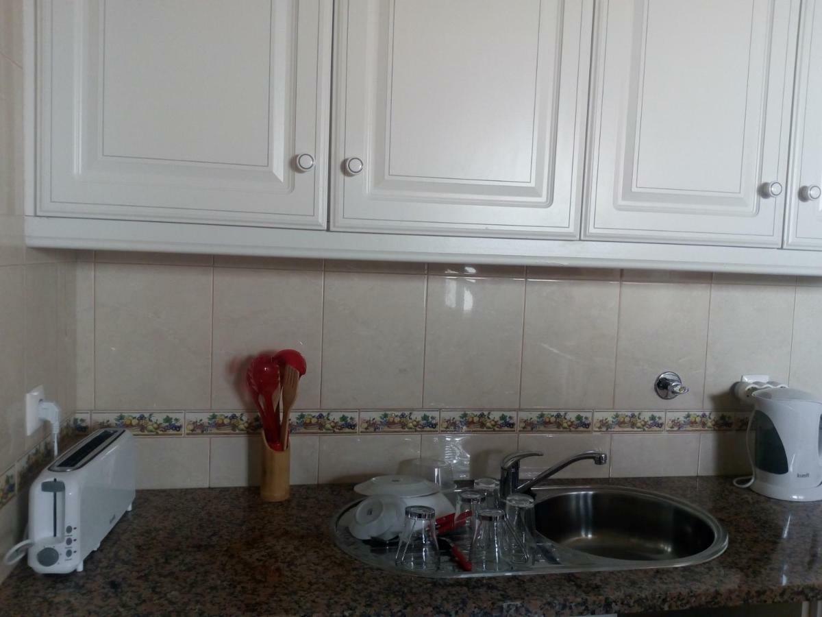 Rooms 4 You Quarto Rosa Portimao Exterior photo