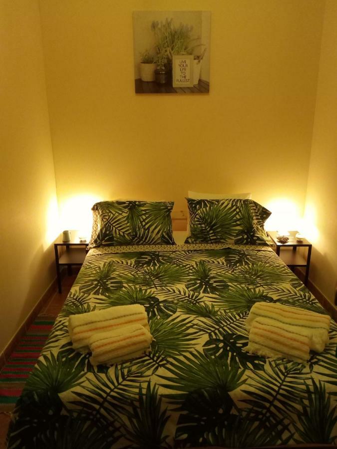 Rooms 4 You Quarto Rosa Portimao Exterior photo