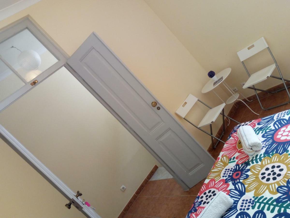 Rooms 4 You Quarto Rosa Portimao Exterior photo